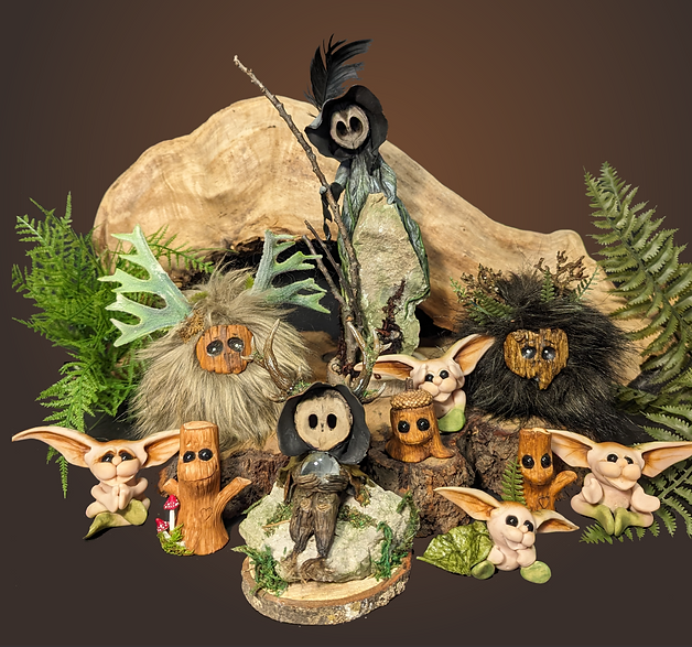 A photo of all the creatures of Rendlewood together