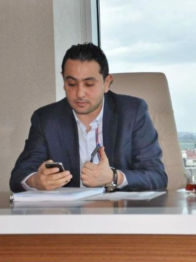 TİCARET VE SANAYİ ODASI BAŞKANI SELEHATTİN EKİCİOĞLU, KIRŞEHİR'DE YAPILAN EN BÜYÜK ÖZEL YATIRIM ADINA İŞ ADAMI MAKİSSOS THERMAL SPA HOTEL'İN YÖNETİM KURULU BAŞKANI OĞUZ ALTIN'A ÇALIŞMALARINDAN DOLAYI PLAKET VERDİ.