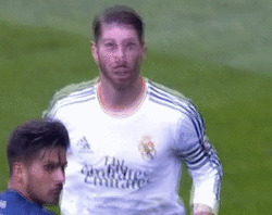 tumblr_muxm4iFOKR1rmsk02o9_r2_250.gif