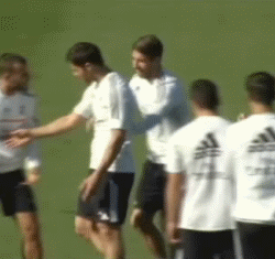 tumblr_mvghhj4nR81rmsk02o5_r1_250.gif