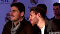 tumblr_mvzolz4BD11s5t28vo3_250.gif