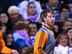 tumblr_mz034xyYv01s5t28vo9_250.gif