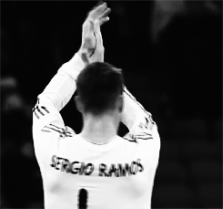 tumblr_mz5nv5Qukf1qd59vmo2_250.gif