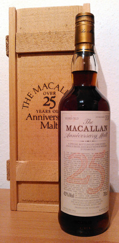 Macallan 25 Years The Anniversary Malt 1974 Sherry Oak + Wooden