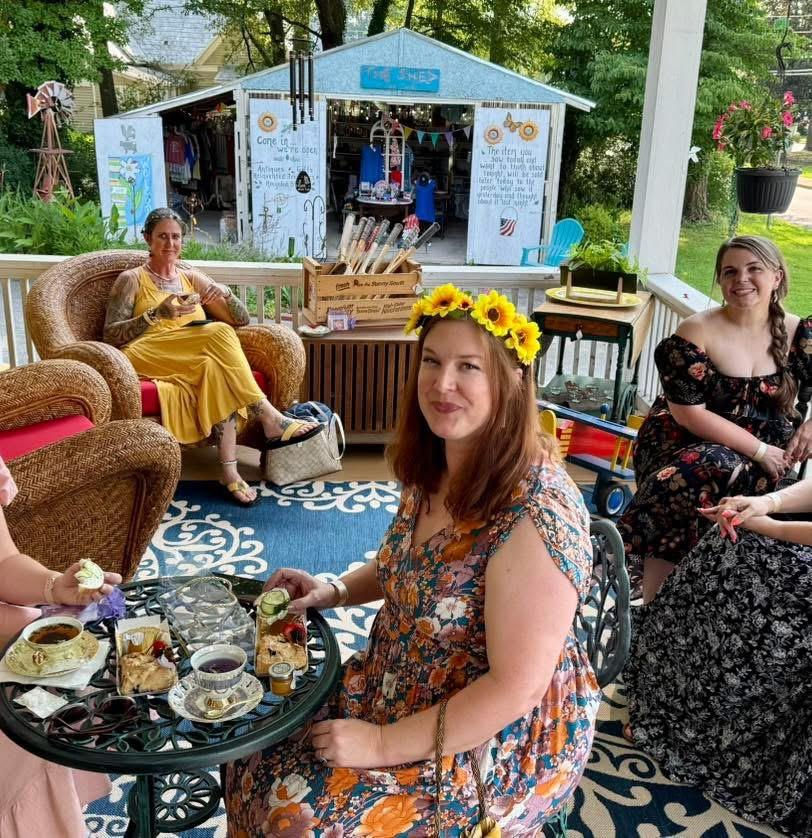 Junk Mama's Tea & Tarot Event