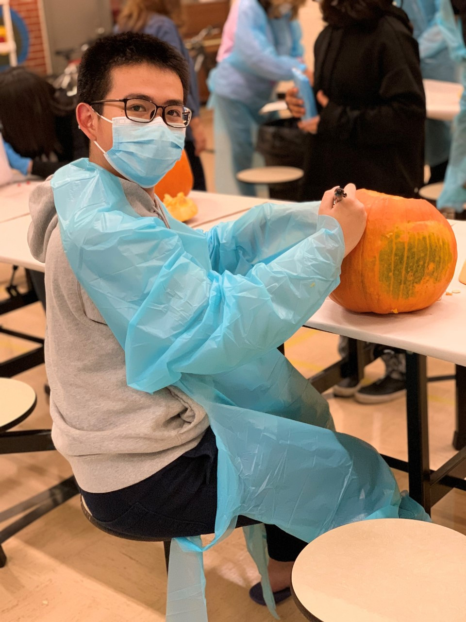 pumpkin carving, international student