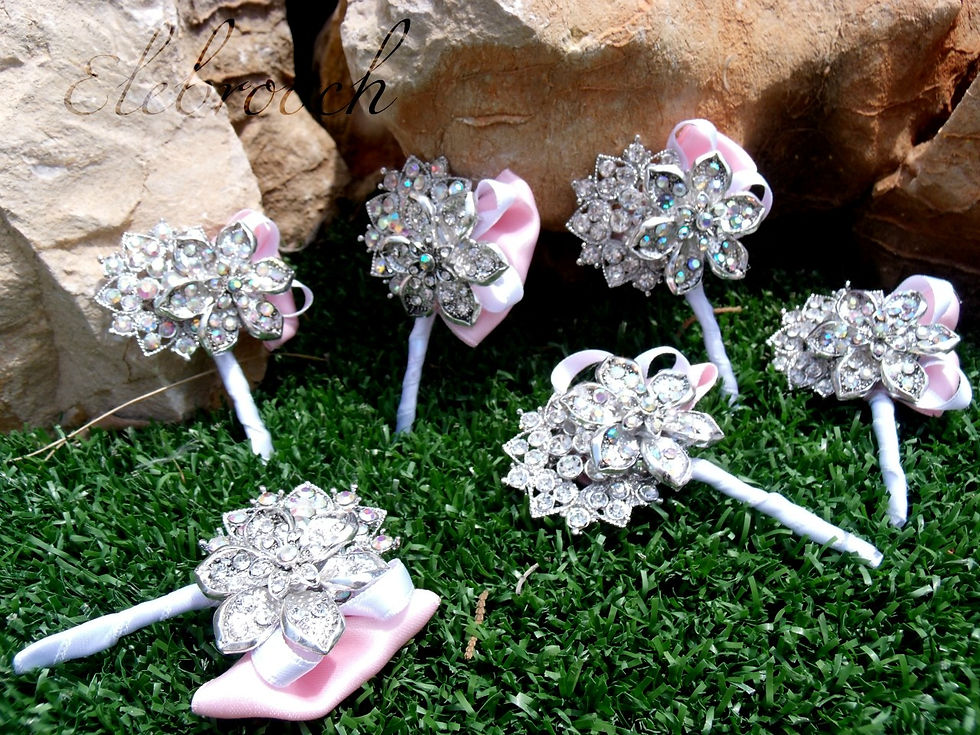 Ramo Rosa Novia Broches