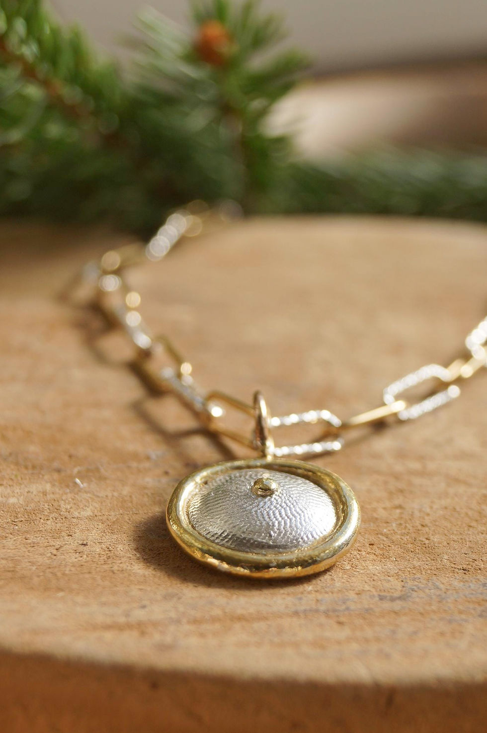 Thumbnail: "Madre della Terra Necklace, A Tribute to the Ancient Womb of Sardinia