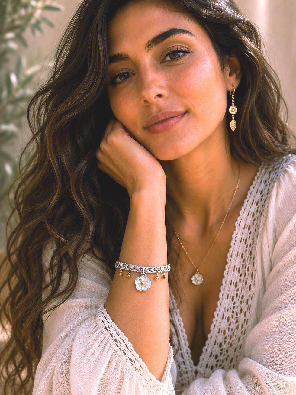 Thumbnail: Woven Willows™ "Petali d'Oro e Argento" Crocheted Charm Bracelet