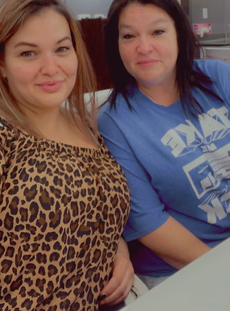 Sisters Owners Of Evan & Scarlett Flash N Dash Photo Booth Business in Los Angeles and fort Worth