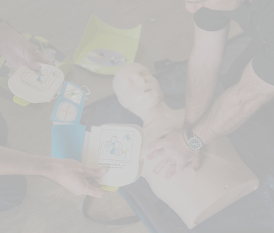 FutureTrain CPR training session with an AED