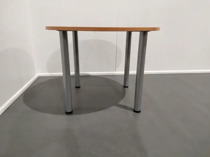 Thumbnail: Office Table