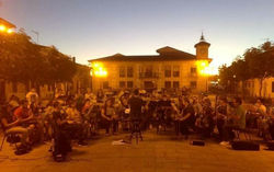 AMEC CORO Y BANDA (7)