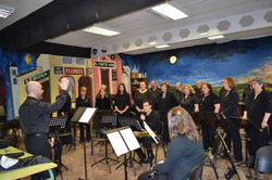 AMEC CORO Y BANDA (67)