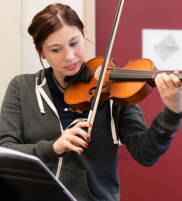Violin lesson in Edinburgh