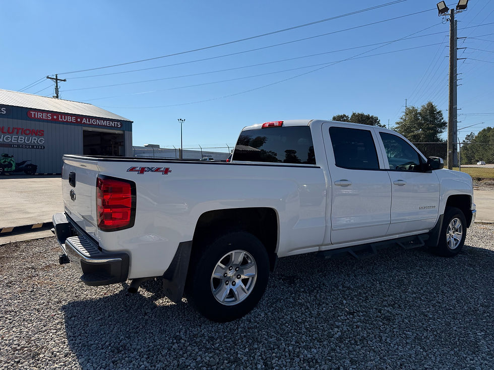 Thumbnail: 2015 Chevrolet Silverado 1500 LT