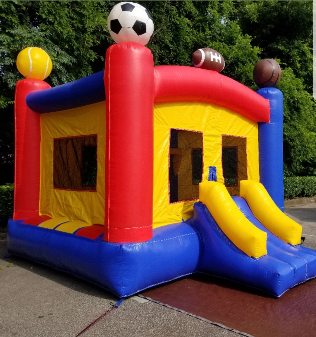 Medium Sports Bouncer