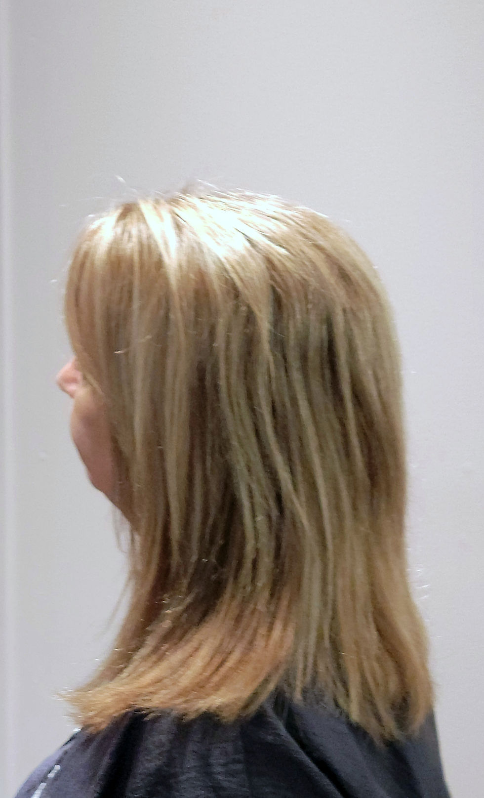 Are you short on time, but need your roots covered every 4 to 6 weeks? I can help!