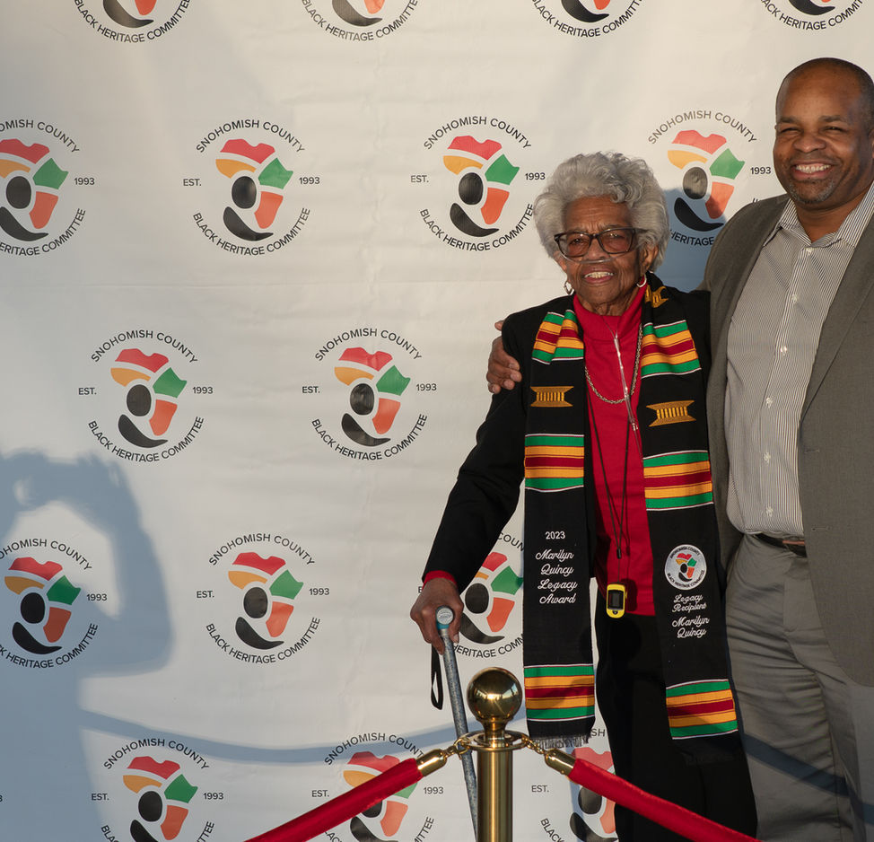 Red & White Banquet 2023 - Red Carpet-33.jpg