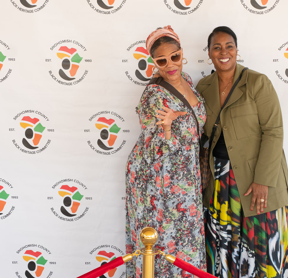 Red & White Banquet 2023 - Red Carpet-18.jpg