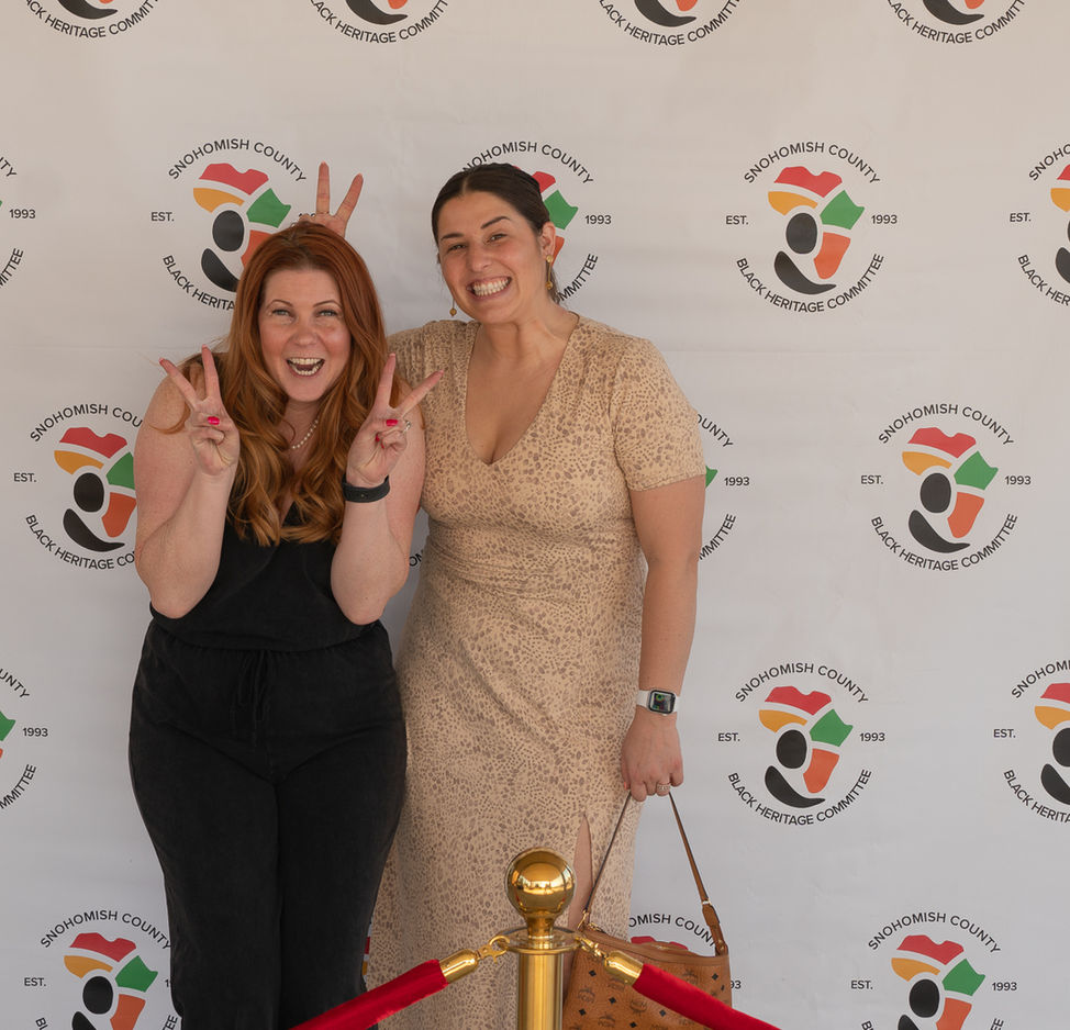 Red & White Banquet 2023 - Red Carpet-27.jpg