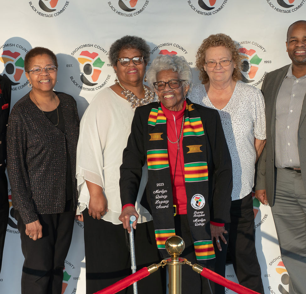 Red & White Banquet 2023 - Red Carpet-31.jpg