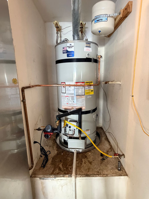 Installed water heater by a plumber in Orange County.