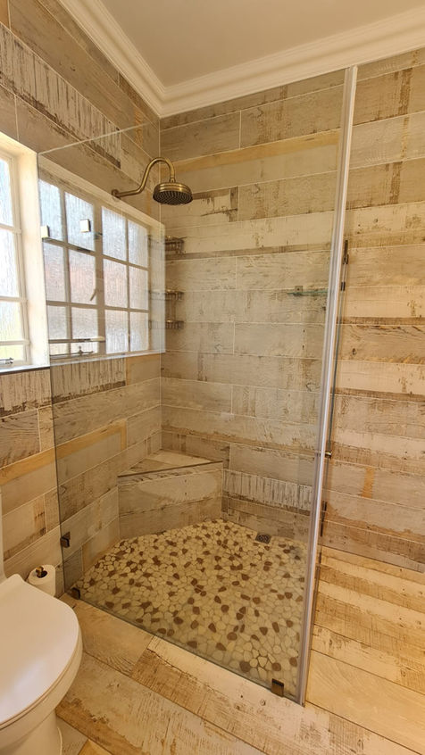 Corner Entry Frameless Glass Shower. 8mm Clear Toughened Safety Glass 