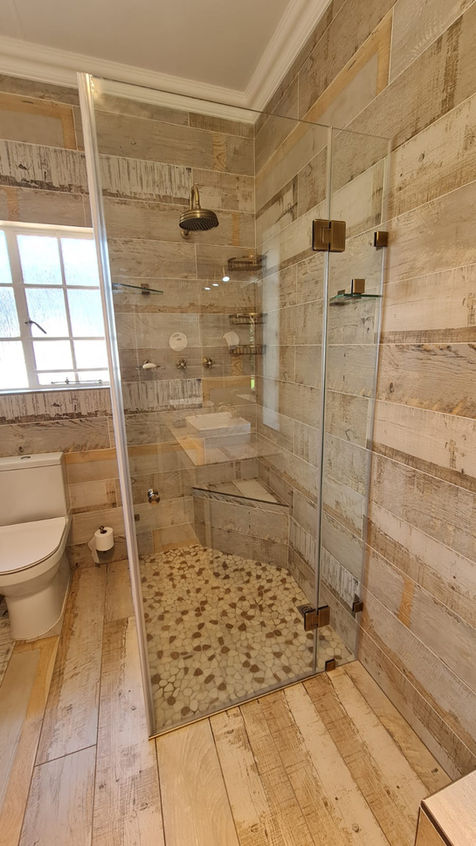 Corner Entry Frameless Glass Shower. 8mm Clear Toughened Safety Glass 