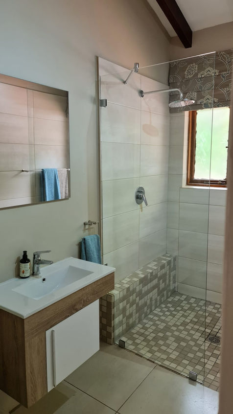 Frameless Glass Shower Panel. 8mm Clear Toughened Safety Glass
