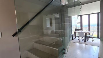 Frameless Glass Staircase Balustrade 