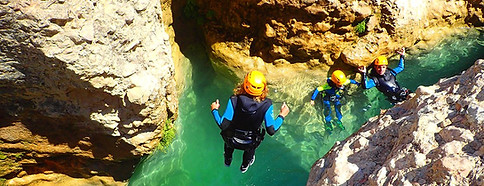 Barranquismo Descenso de Barrancos y Cañones Sierra de Guara Alquezar