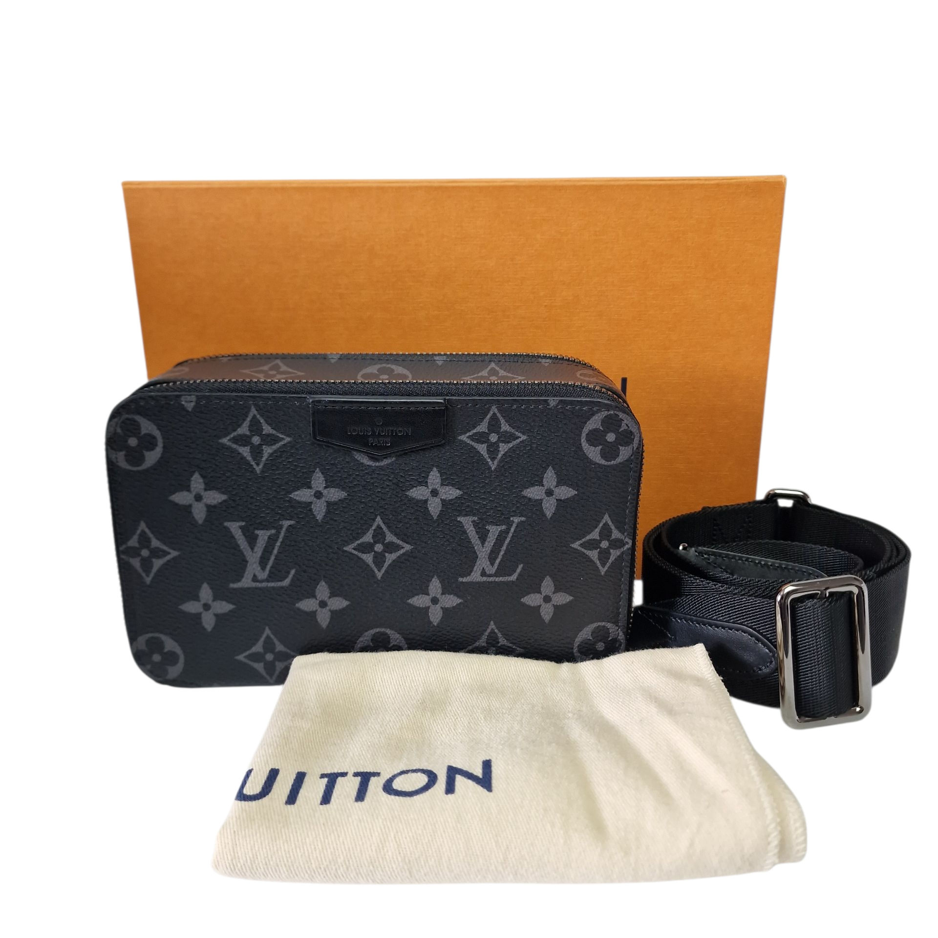 Louis Vuitton Alpha Wearable Wallet - Monogram