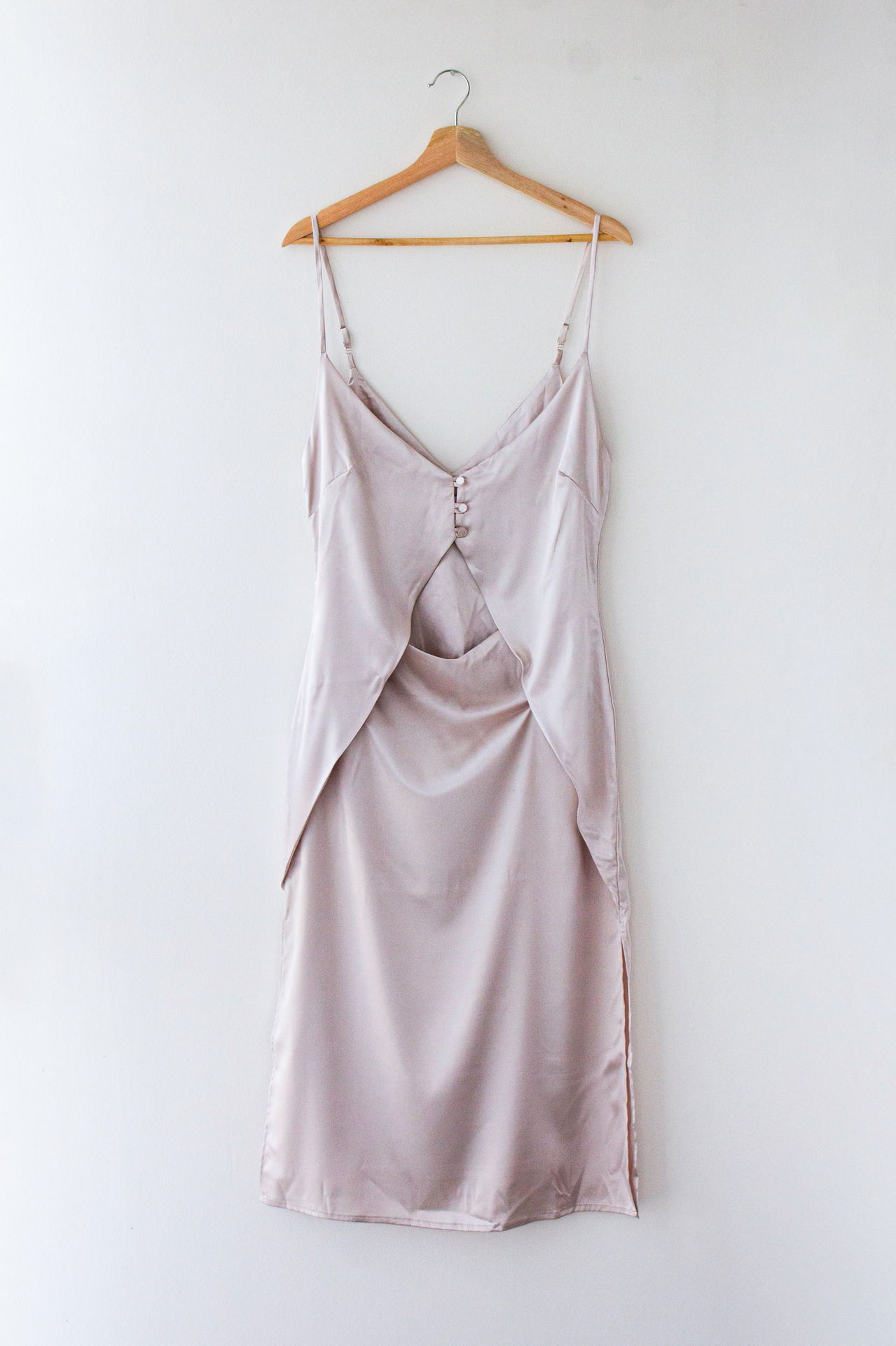 'Luna' dress in bright stone color.