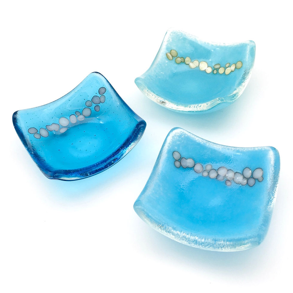 Thumbnail: ‘Pebble & Sand’ Mini Wonky Dish (Turquoise/Vanilla)