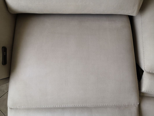 Nettoyage canapé en tissus microfibre Bordeaux Pessac.jpg