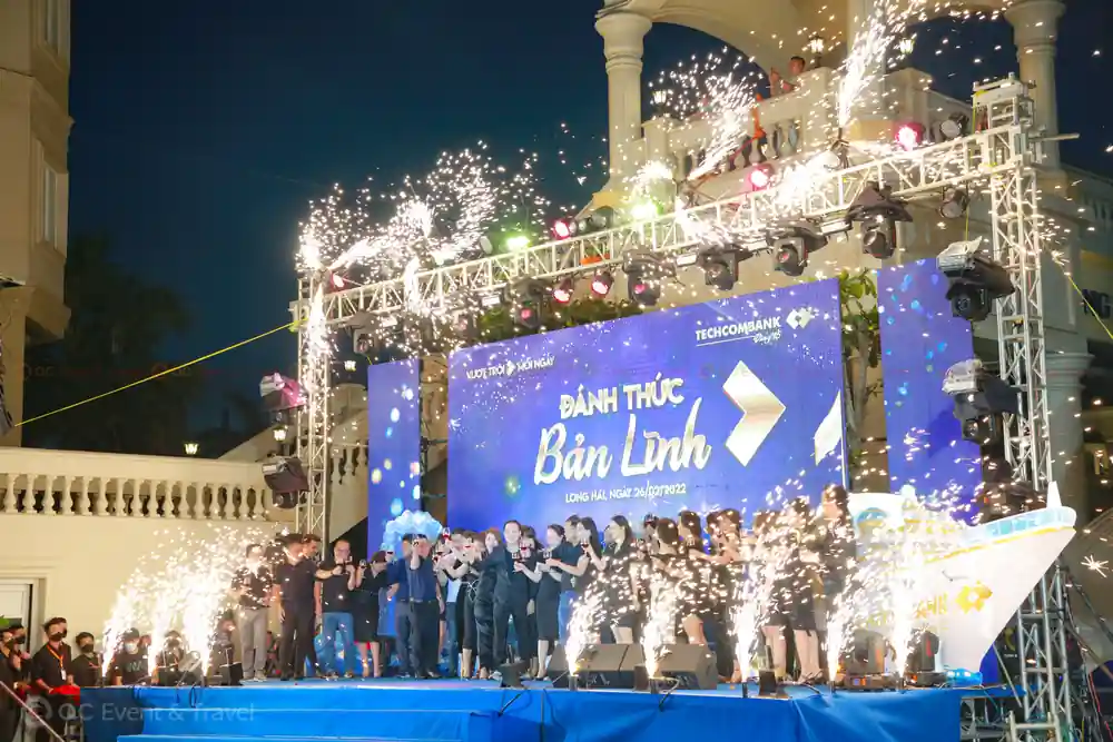 công ty tổ chức sự kiện, tổ chức year end party