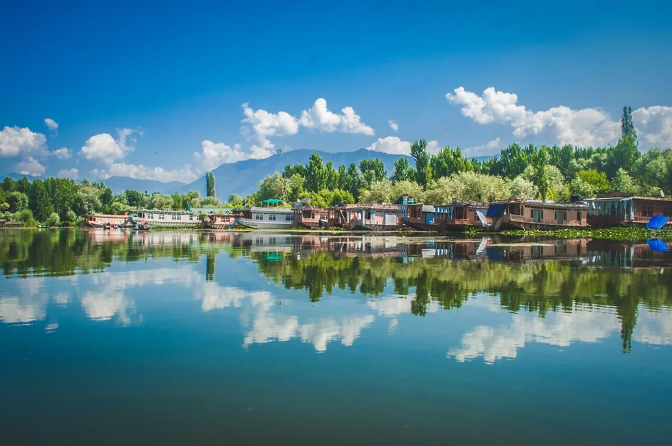 A picturesque view of Srinagar, the summer capital of Jammu and Kashmir, India.