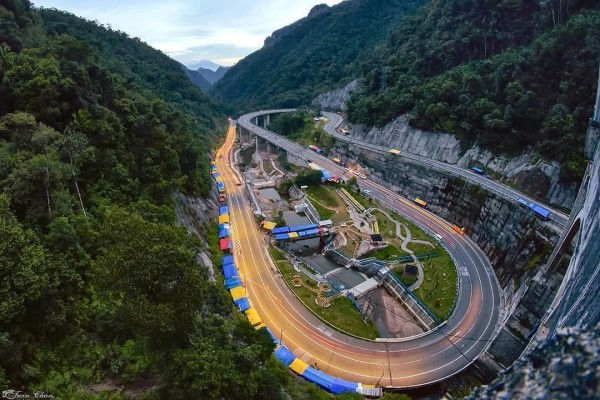 الصورة المصغرة: Kelok 9 Padang Tour