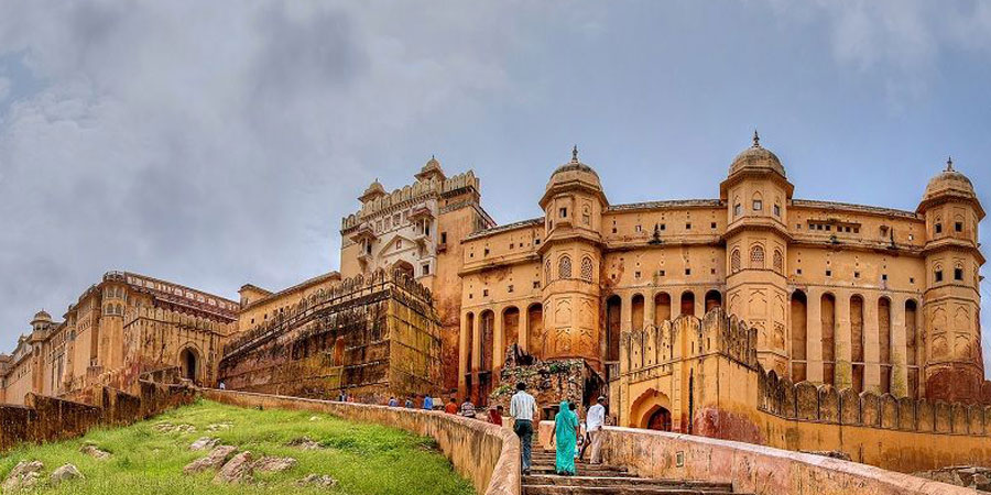 The Definitive Resource for Visiting the Golden Triangle in India 