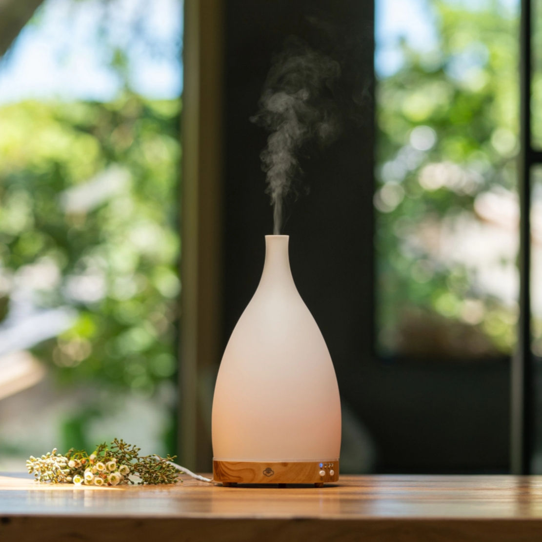 White Ceramic Ultrasonic Diffuser