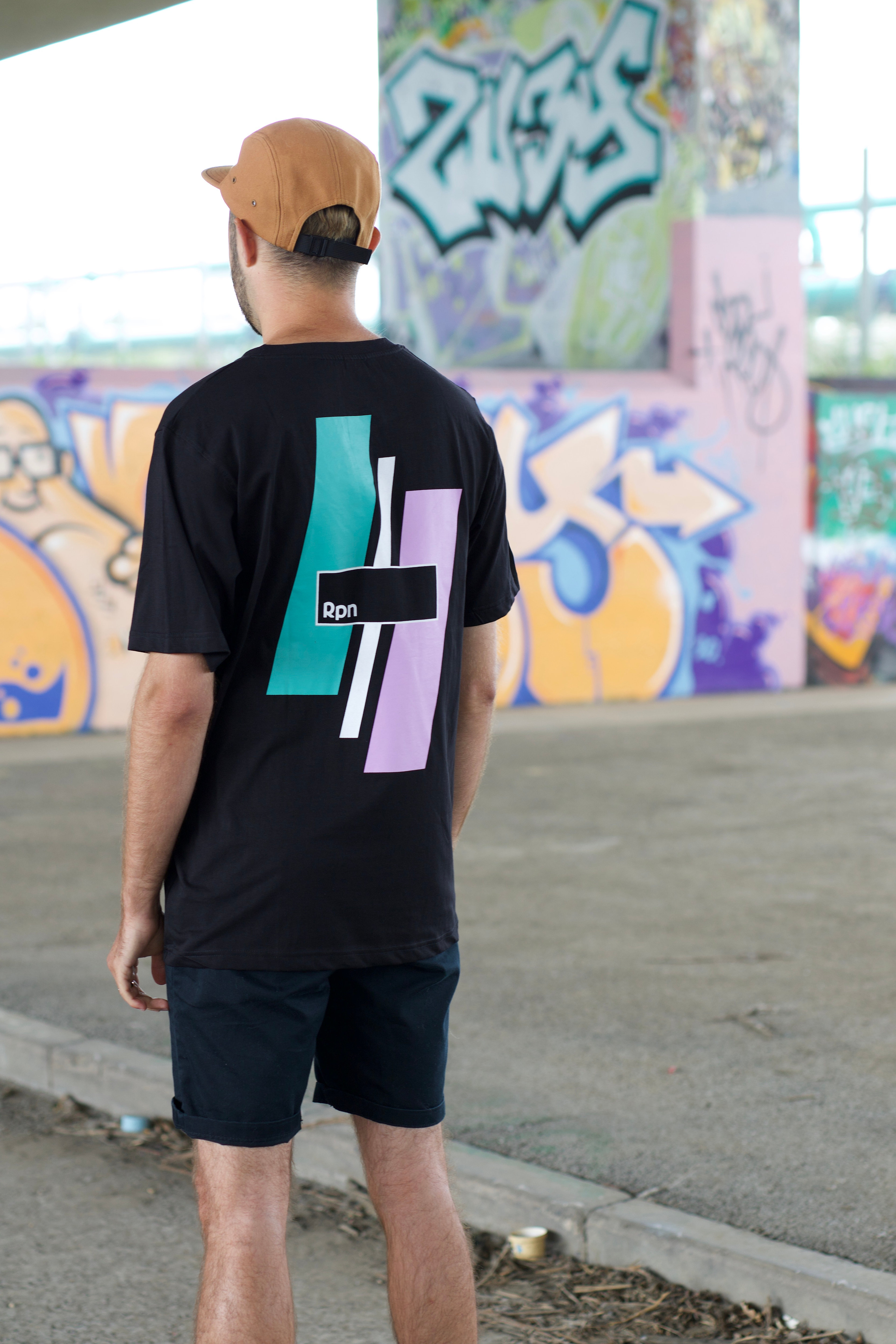 oversized t-shirt in black with Hyper Geo model 1 print | rpnclothing oversized t-shirt in black with Hyper Geo model 1 print | rpnclothing