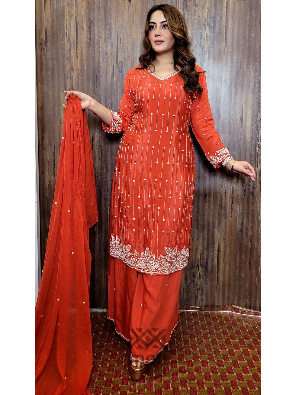 Thumbnail: Chinon handwork suit