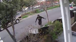 Axe-wielding man has Highland Park neighborhood on edge