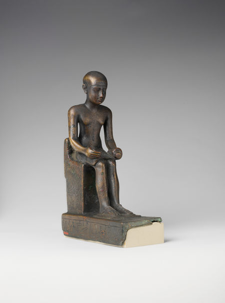 Estatuilla de Imhotep - Museo metropolitano de Nueva York (Período tardío o ptolemaico, 664-30 a. C.).jpg