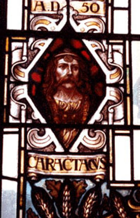 Vidriera de la iglesia de Colchester (Camulodunum).jpg