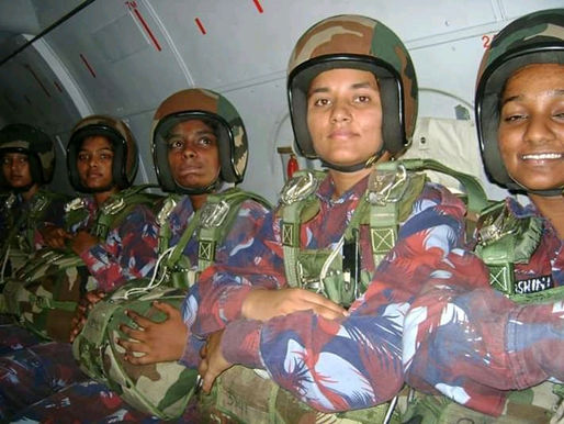 Adventure girl (Paratrooper Shiva Rajput) Dream - UNIFORM "कुछ काम करुं मैं ऐसा इस देश का नाम करुं"