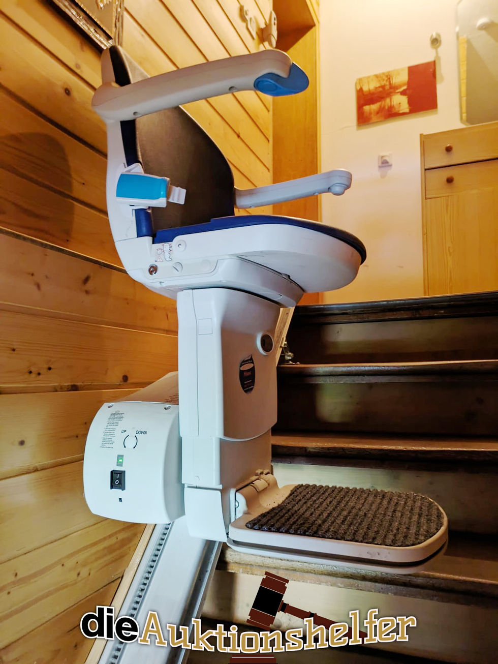 Miniaturbild: Handicare Treppenlift, VERSAND NICHT MÖGLICH!