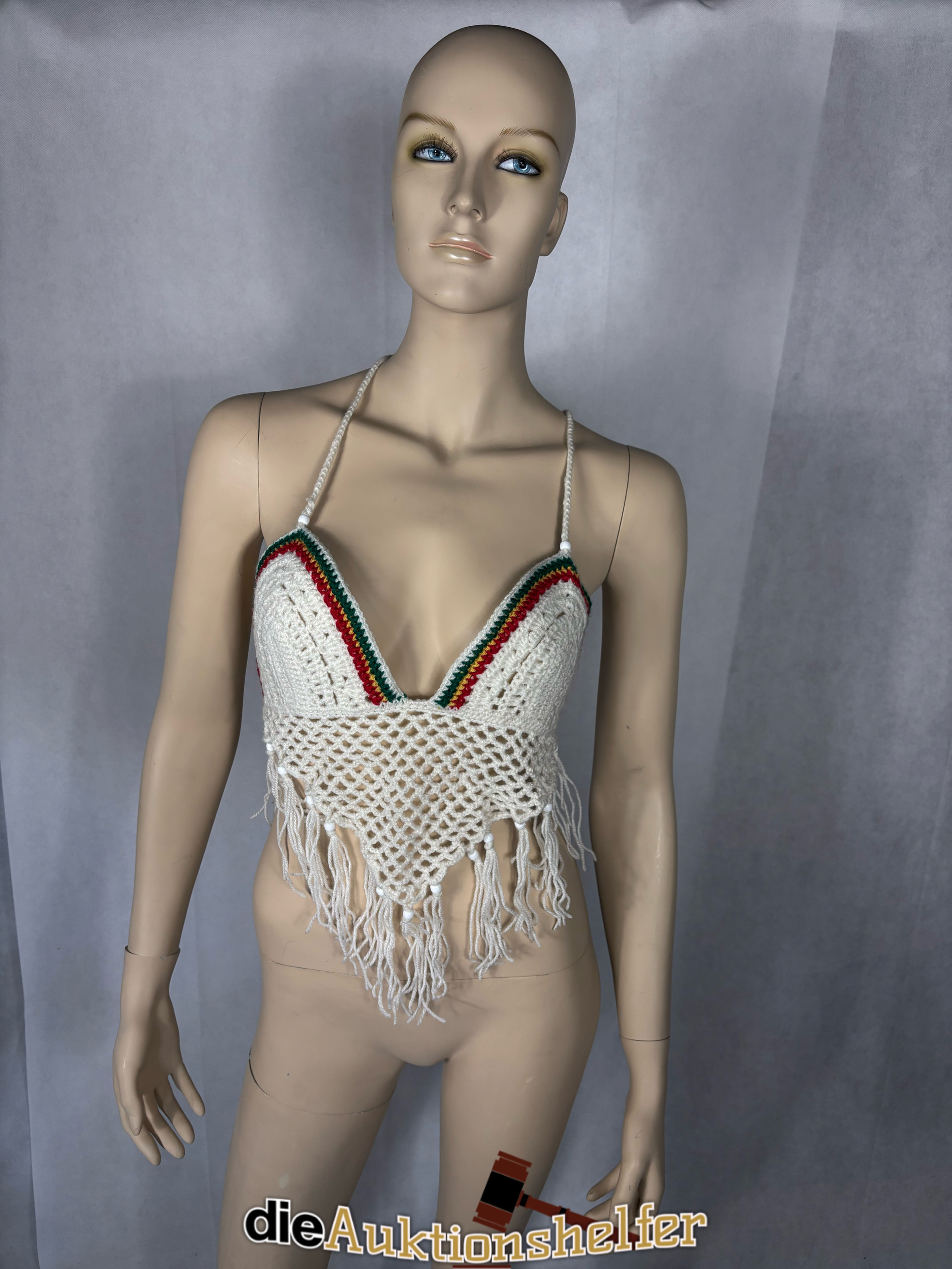 Handgemachtes, gehäkeltes Oberteil