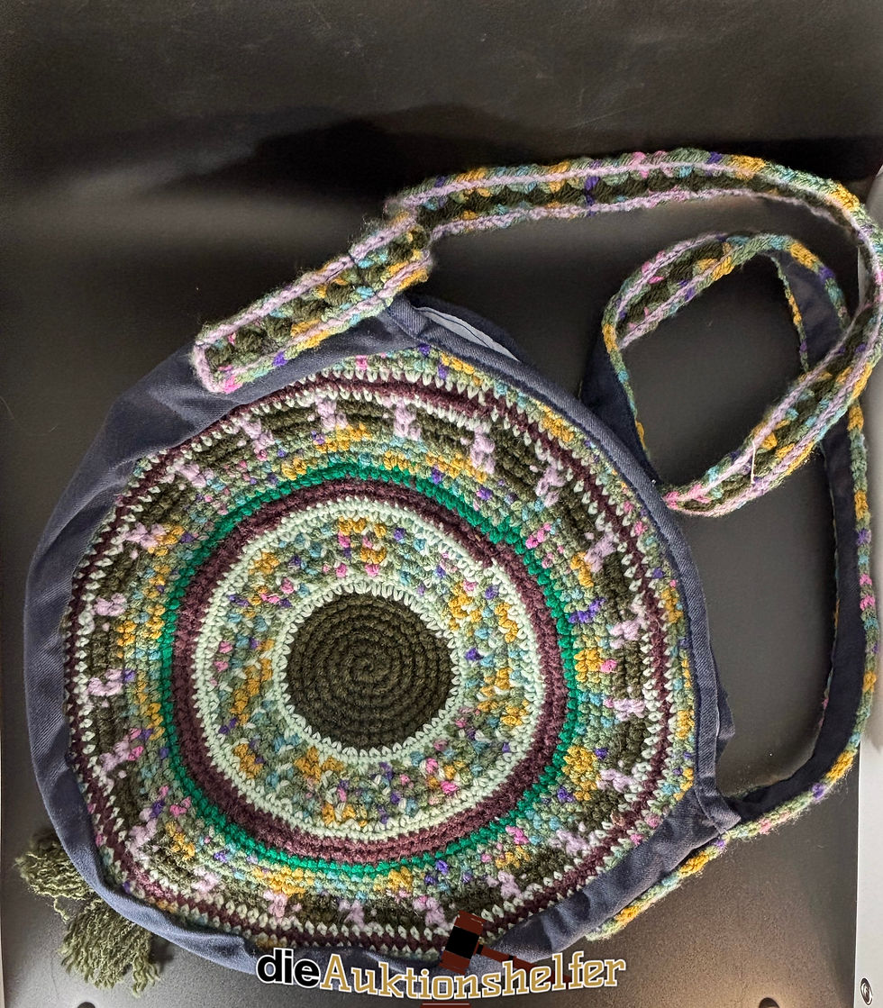 kleine handgemachte Umhängetasche mit Muster